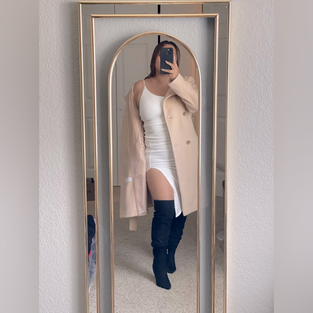 White thigh split Dress
